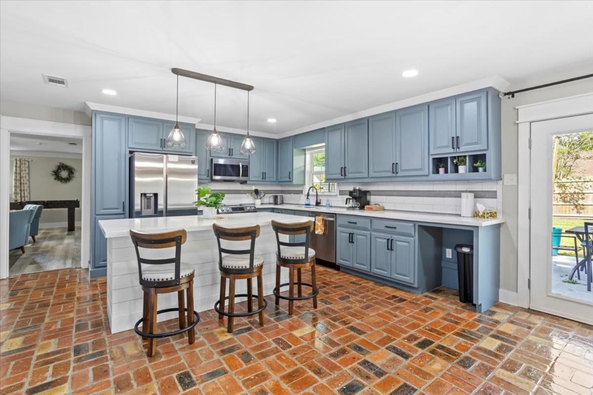 Ranch Home Gem 5Br Home Sleeps 12 With Game Room Gulfport Exterior foto